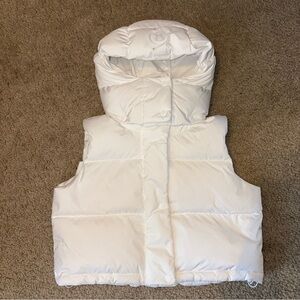Lululemon White Cropped Puffer Vest with Detachable Hood
